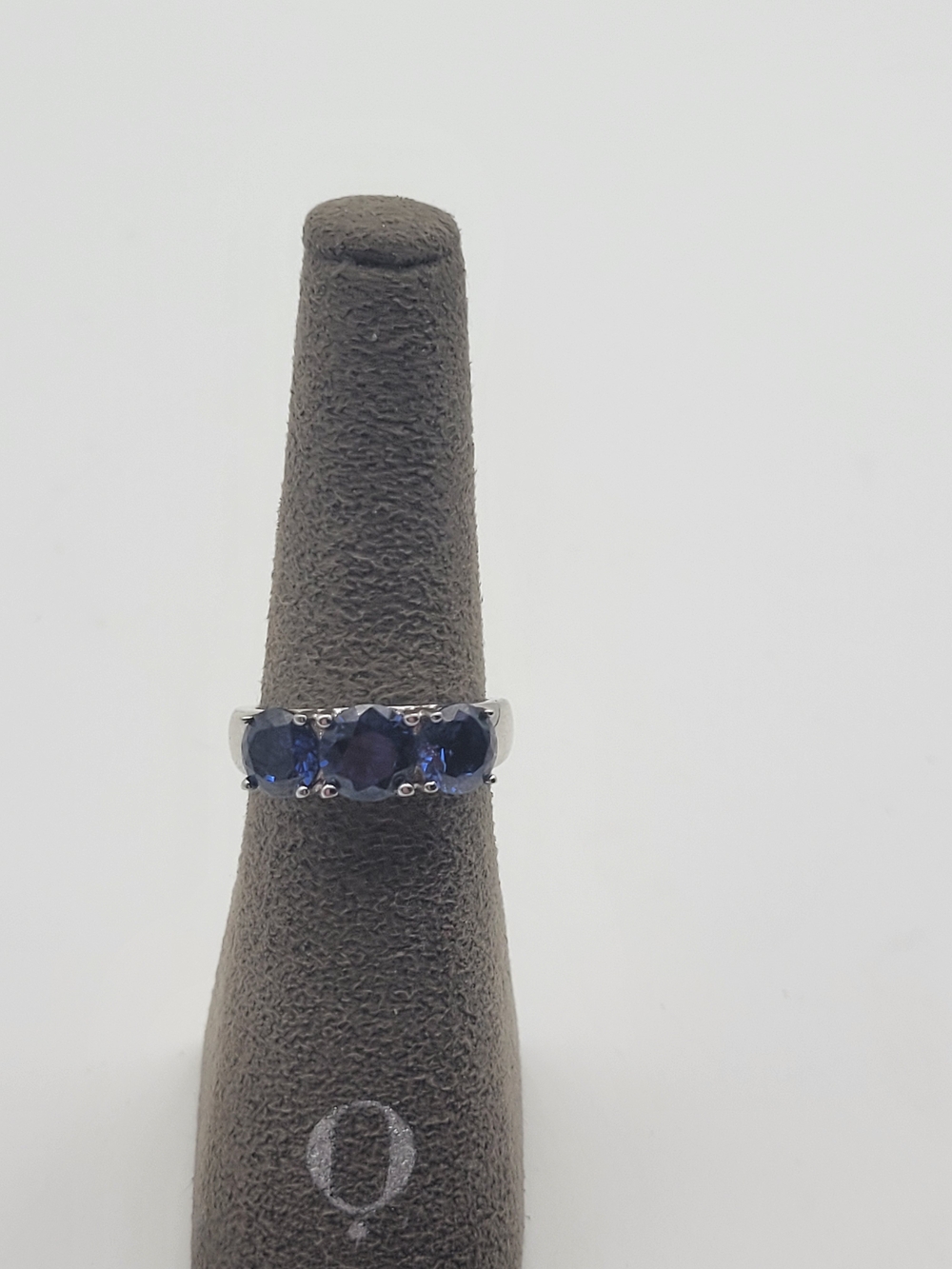 Sterling Silver Lab created Tanzanite 3 stone rings 6.75 - Picture 2 of 8